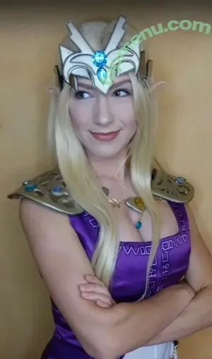 Courtney Miller / co_mill / courtney.miller / typicalvlogs nude photo #0405