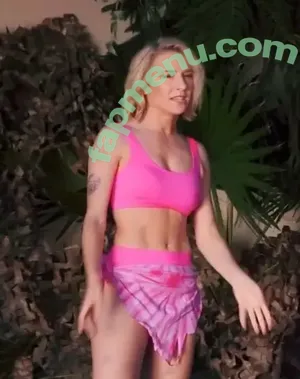 Courtney Miller / co_mill / courtney.miller / typicalvlogs nude photo #0411