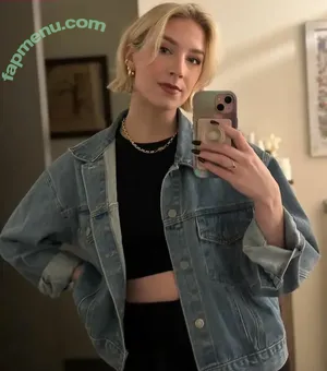 Courtney Miller / co_mill / courtney.miller / typicalvlogs nude photo #0416