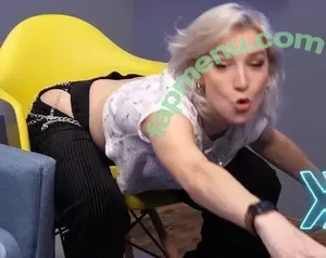 Courtney Miller / co_mill / courtney.miller / typicalvlogs nude photo #0523