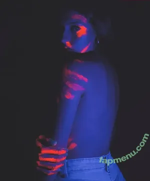 Courtney Miller / co_mill / courtney.miller / typicalvlogs nude photo #0577