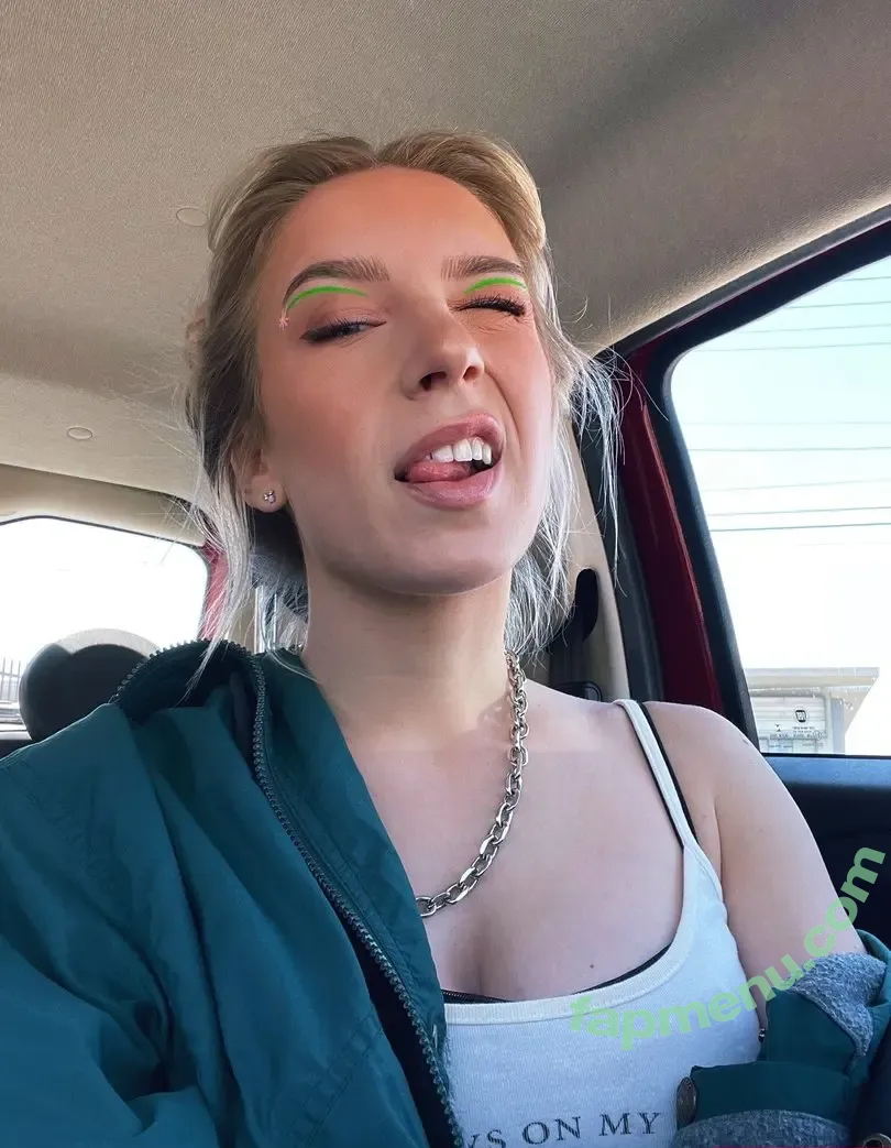 Courtney Miller nude photo #0007 (co_mill / courtney.miller / typicalvlogs)