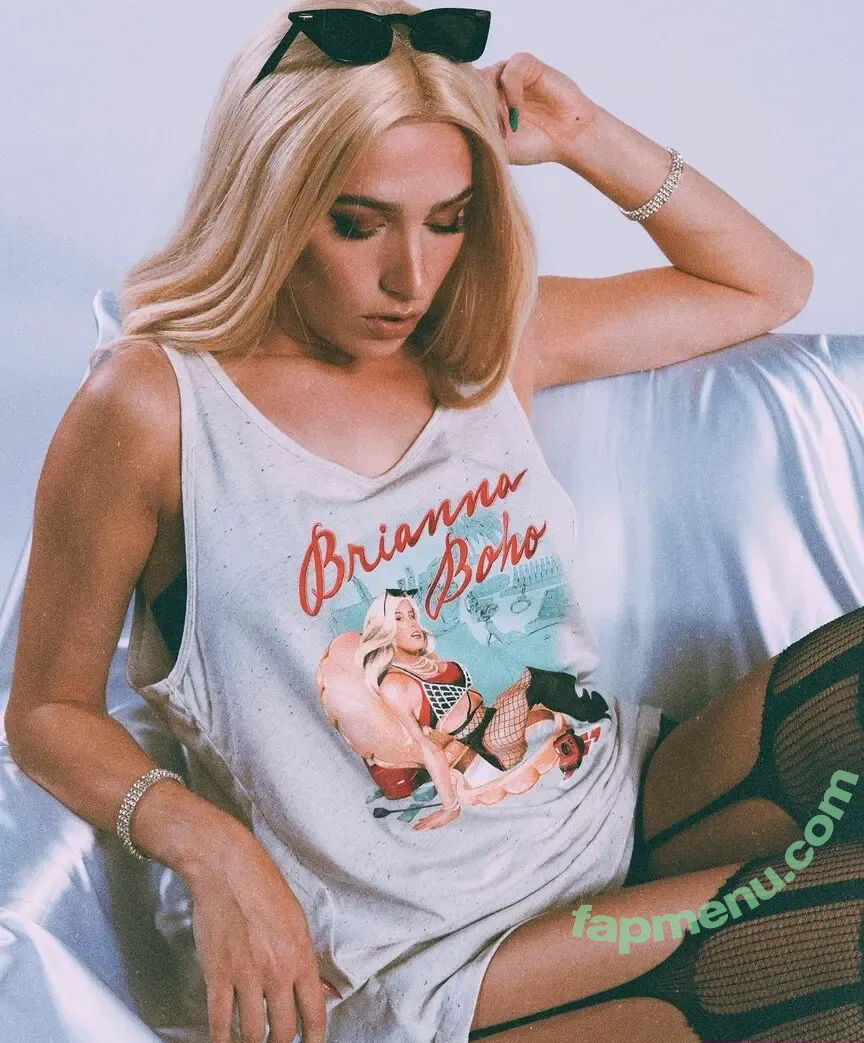 Courtney Miller nude photo #0028 (co_mill / courtney.miller / typicalvlogs)