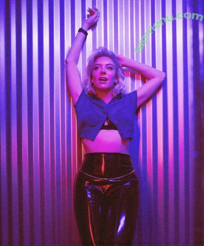 Courtney Miller nude photo #0060 (co_mill / courtney.miller / typicalvlogs)