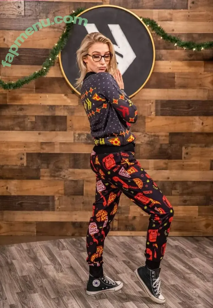 Courtney Miller nude photo #0097 (co_mill / courtney.miller / typicalvlogs)