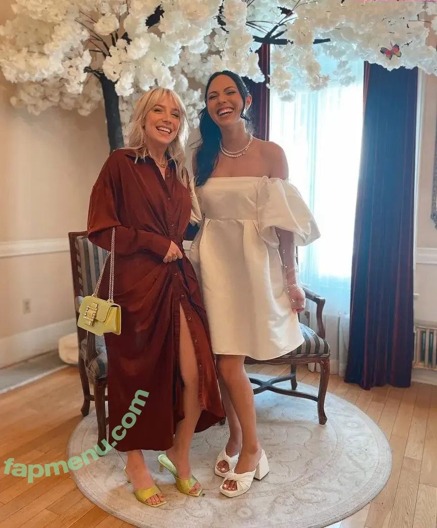 Courtney Miller nude photo #0228 (co_mill / courtney.miller / typicalvlogs)