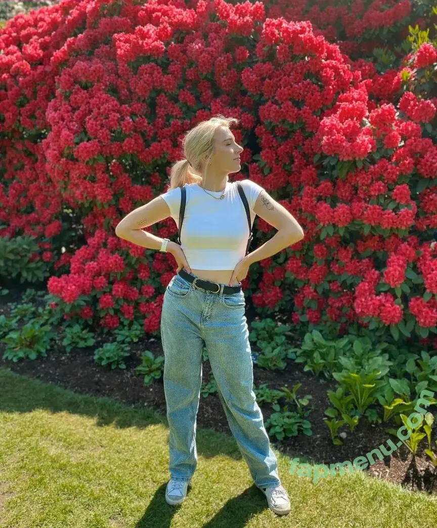 Courtney Miller nude photo #0244 (co_mill / courtney.miller / typicalvlogs)