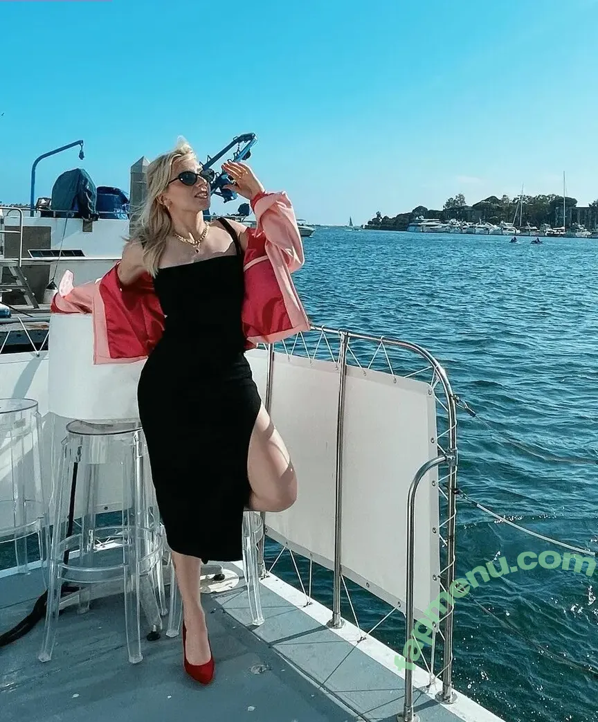 Courtney Miller nude photo #0249 (co_mill / courtney.miller / typicalvlogs)