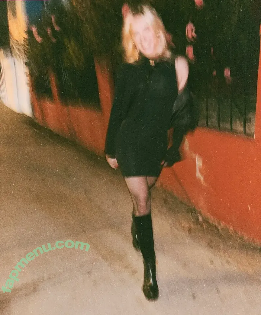 Courtney Miller nude photo #0294 (co_mill / courtney.miller / typicalvlogs)