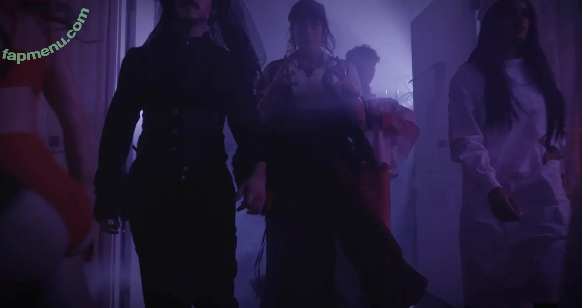 Courtney Miller nude photo #0353 (co_mill / courtney.miller / typicalvlogs)