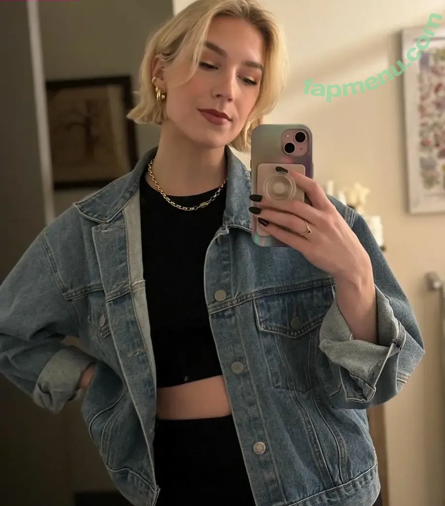 Courtney Miller nude photo #0415 (co_mill / courtney.miller / typicalvlogs)