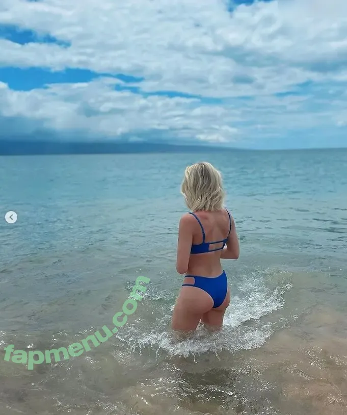 Courtney Miller nude photo #0502 (co_mill / courtney.miller / typicalvlogs)