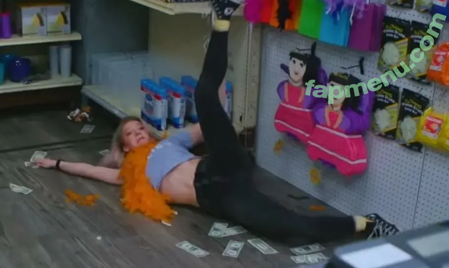 Courtney Miller nude photo #0539 (co_mill / courtney.miller / typicalvlogs)