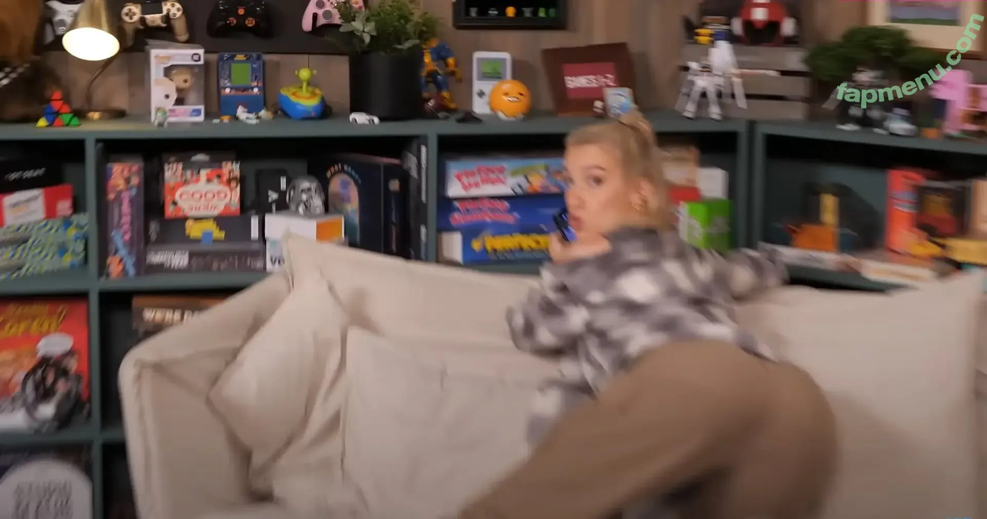 Courtney Miller nude photo #0549 (co_mill / courtney.miller / typicalvlogs)