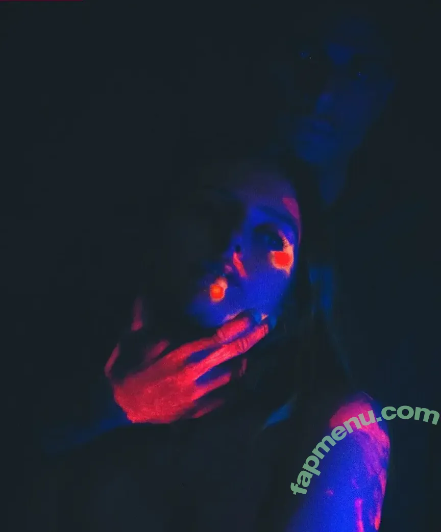 Courtney Miller nude photo #0578 (co_mill / courtney.miller / typicalvlogs)