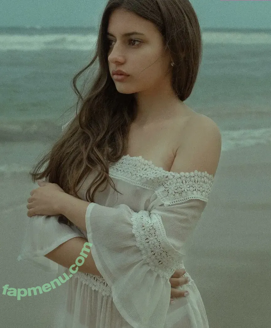 Courtney Miller nude photo #0615 (co_mill / courtney.miller / typicalvlogs)