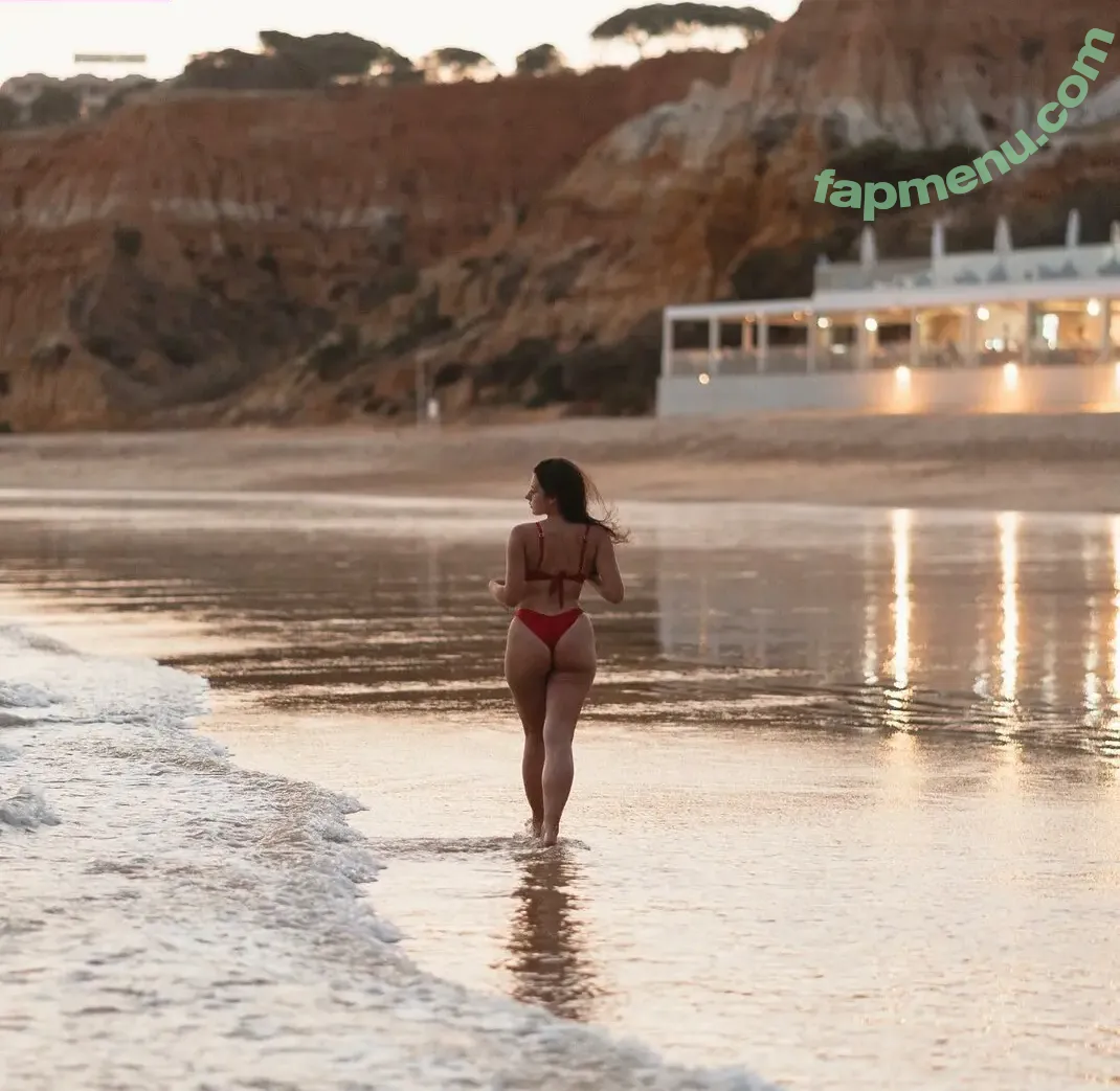 Courtney Miller nude photo #0619 (co_mill / courtney.miller / typicalvlogs)