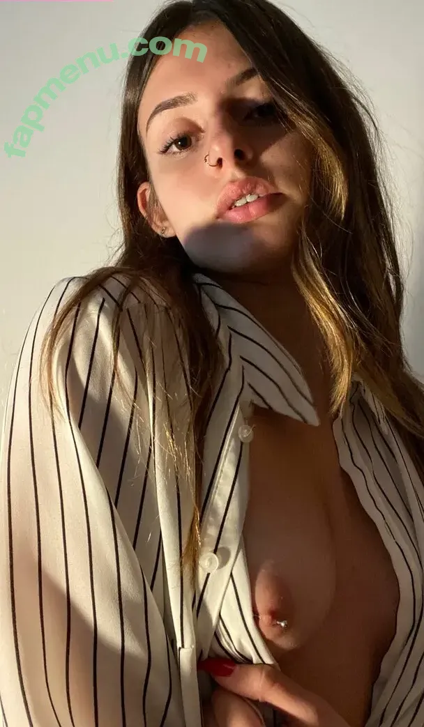 Courtney Miller nude photo #0654 (co_mill / courtney.miller / typicalvlogs)