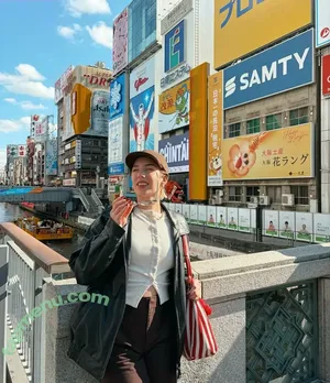 Courtney Miller / co_mill / pikagurlx / typicalvlogs nude photo #1000