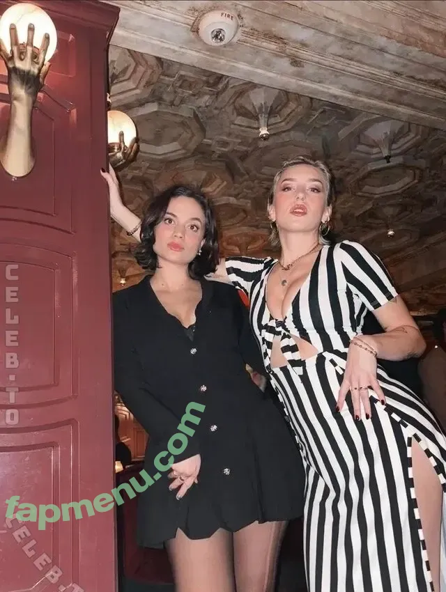 Courtney Miller nude photo #1026 (co_mill / typicalvlogs)