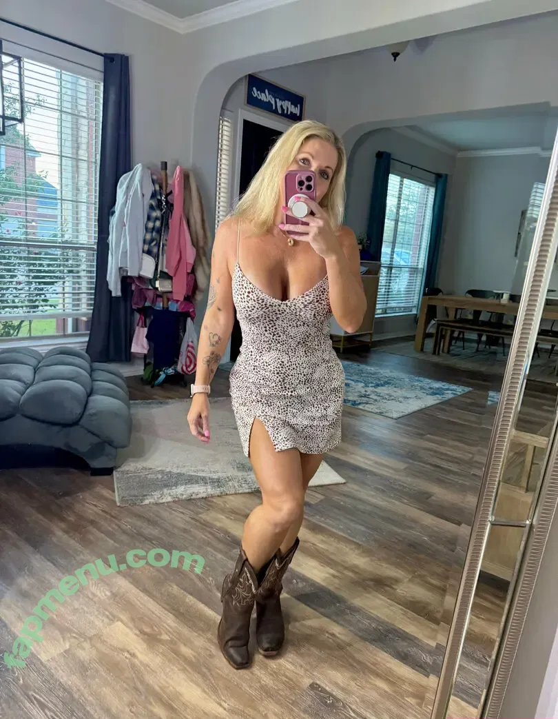 courtneyanntt nude photo #0017 (texasthighs)