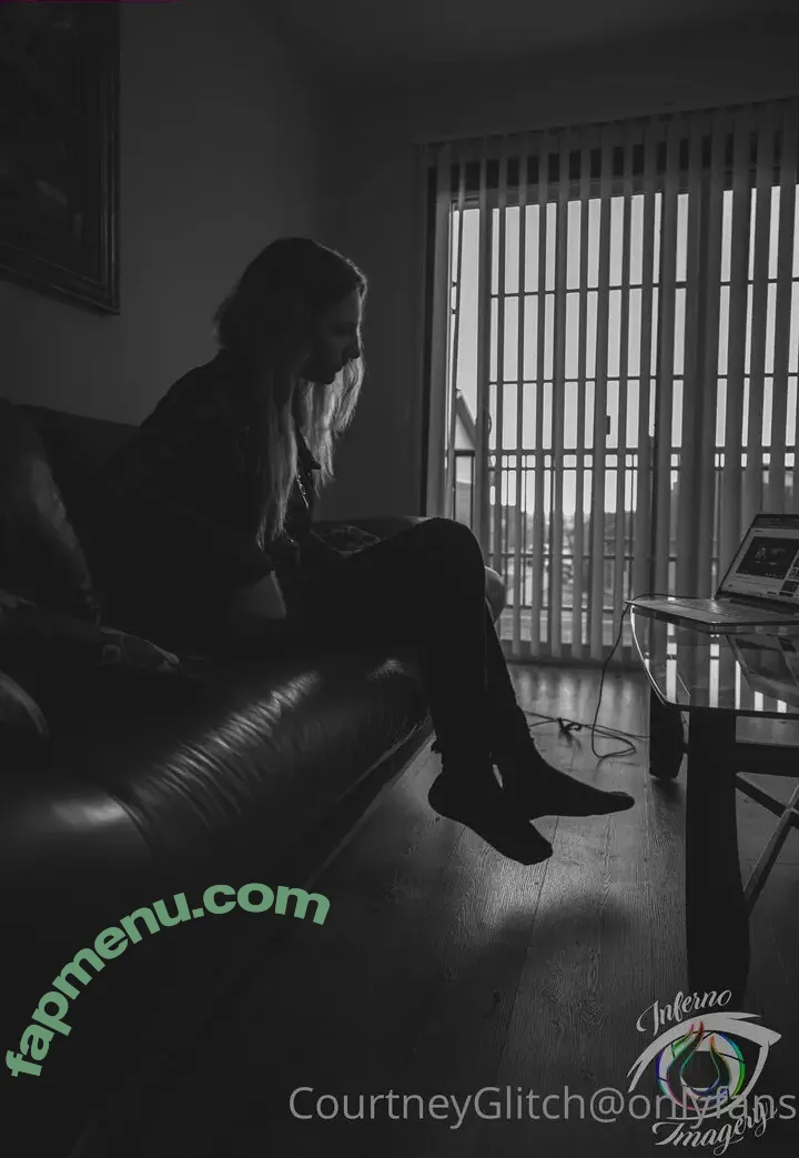 courtneyglitch nude photo #0014 (courtneyglitch)