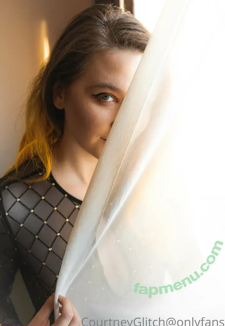 courtneyglitch nude photo #0025 (courtneyglitch)
