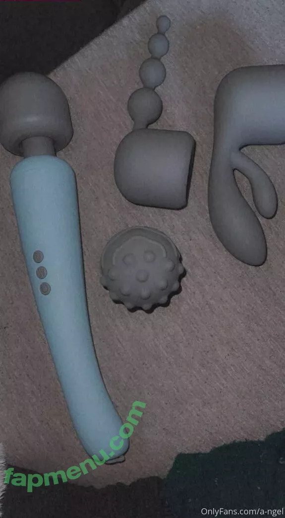 courtneyriverss nude photo #0040 (courtneyyrivers)