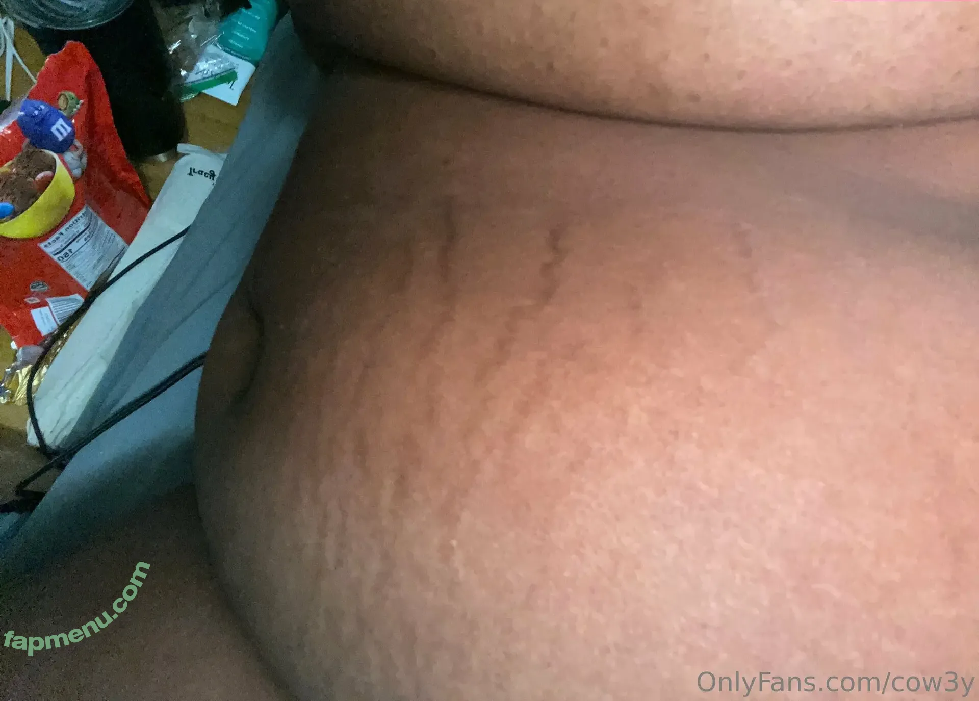 cow3y nude photo #0009 (cow3y_)