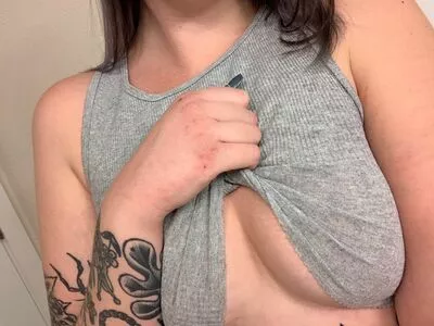 cowboytakemeaway / BlGCITYDES nude photo #0041