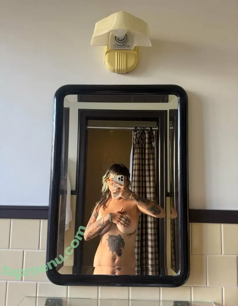 cowgirllaura nude photo #0151 (lauraaadilene)