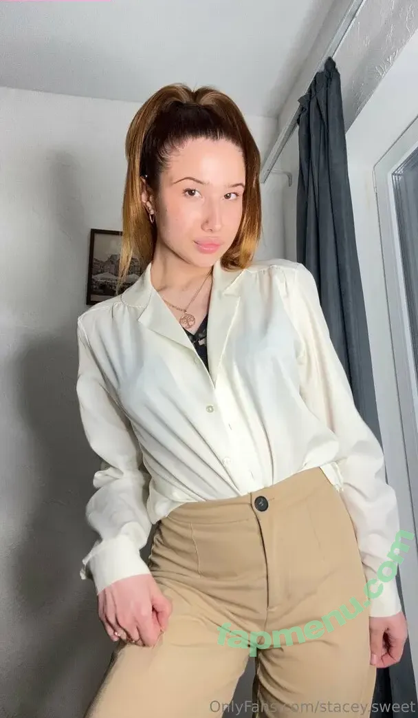 Coxi Foxy nude photo #0084 (coxi_foxy / coxifoxy_)