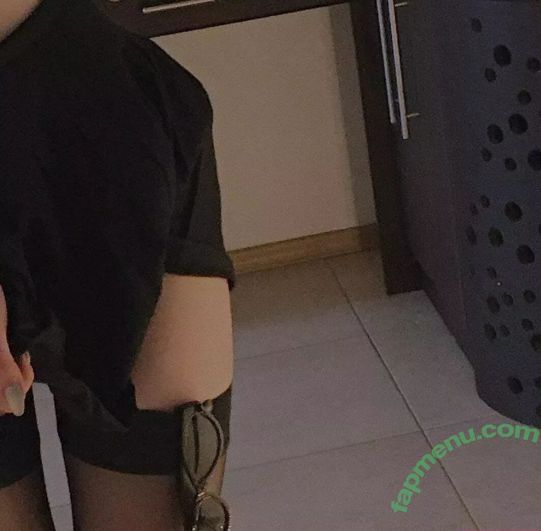 Coxifoxy nude photo #0104 (darinytko / darkdary)
