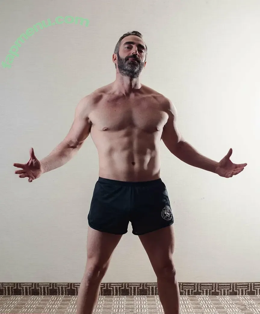 cravinthehunter nude photo #0001 (cravingshunter)