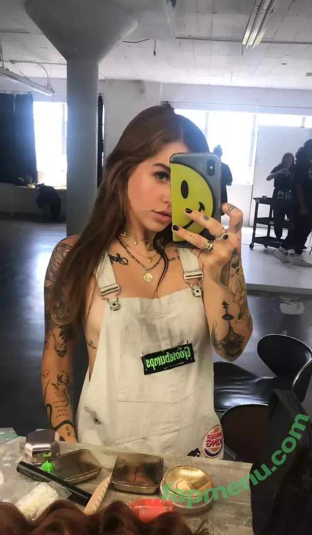 Craysounds nude photo #0039 (Cray / craymusic / misscraycraydebbie)