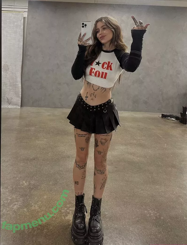 Craysounds nude photo #0553 (Cray / craymusic / misscraycraydebbie)