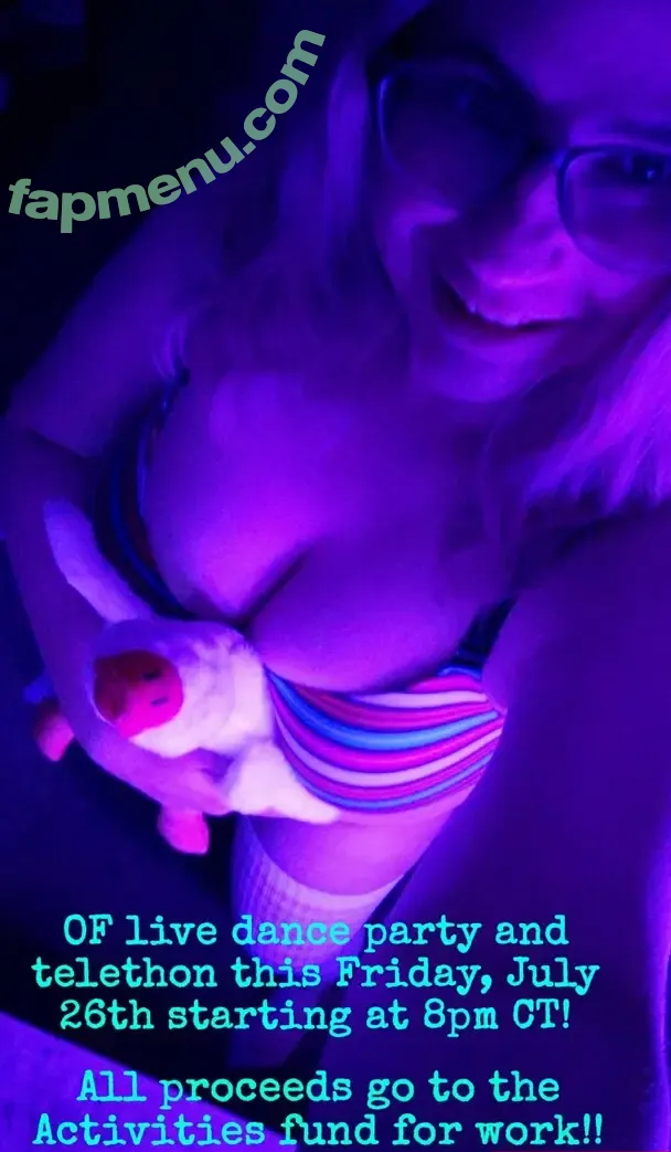 crazycatladyangie nude photo #0001 (crazycatladyangie)