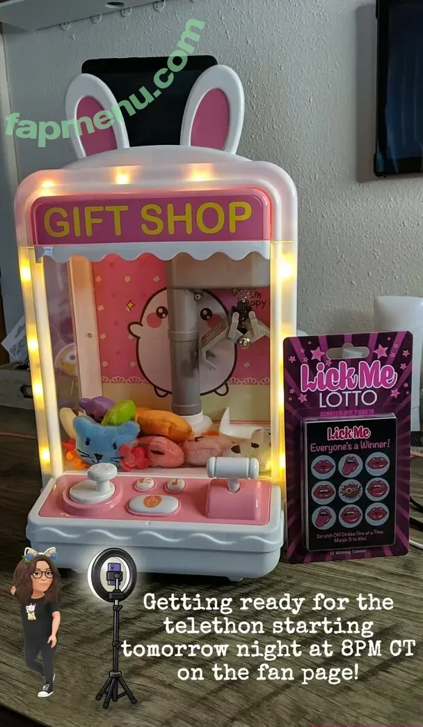 crazycatladyangie nude photo #0002 (crazycatladyangie)