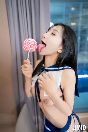 Creamy_0630 / xxian3.0 / 旺旺小仙 nude photo #0021