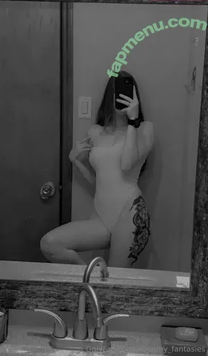 creamy_fantasies / creamyfantasies nude photo #0102