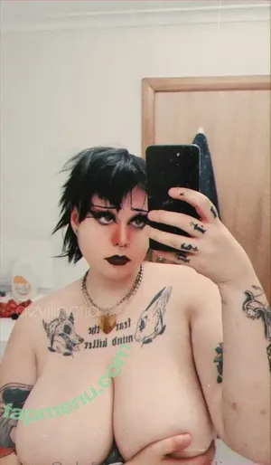  nude photo #0002