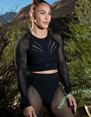 Cris Cyborg / MMA Fighter / criscyborg nude photo #0146