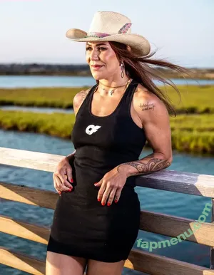 Cris Cyborg / MMA Fighter / criscyborg nude photo #0159