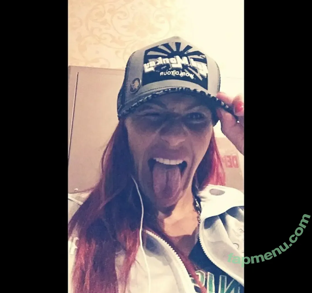 Cris Cyborg nude photo #0124 (MMA Fighter / criscyborg)