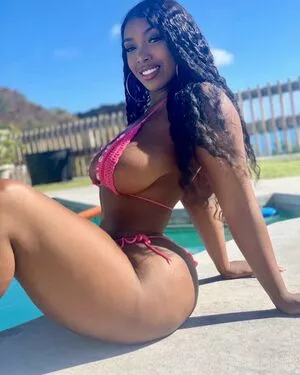 Crisanamariyah / Born Winner / Crisana_Mariyah nude photo #0006