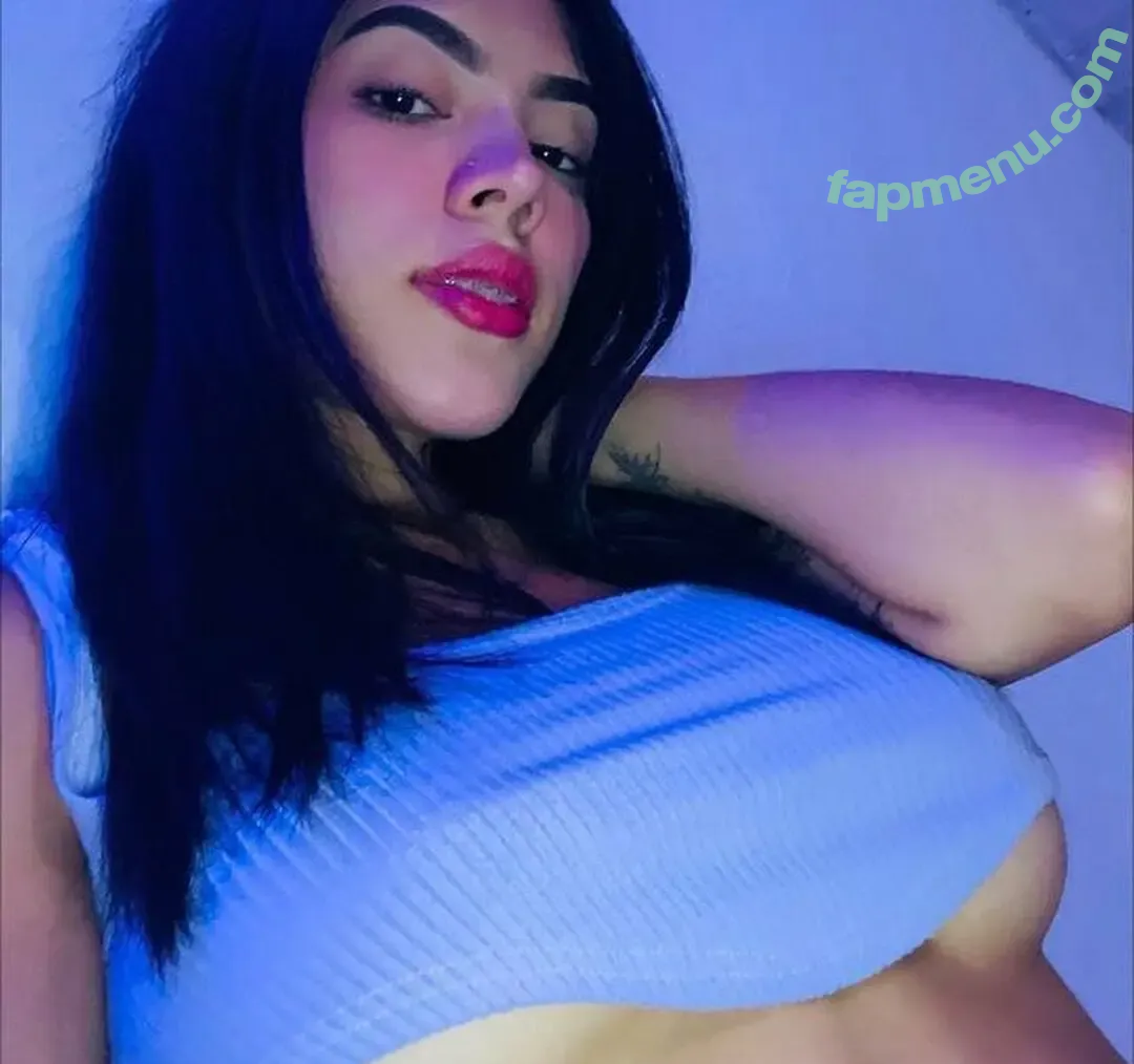 cristalitttaxxx nude photo #0012 (cristalitttaxxx)