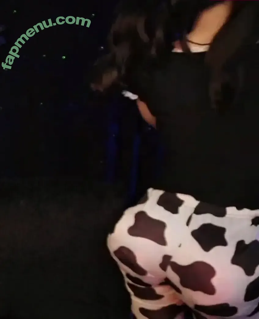 CristalU__U nude photo #0039 (Florzinha / KittyShady / cristal__aguirre / cristalaguirre)