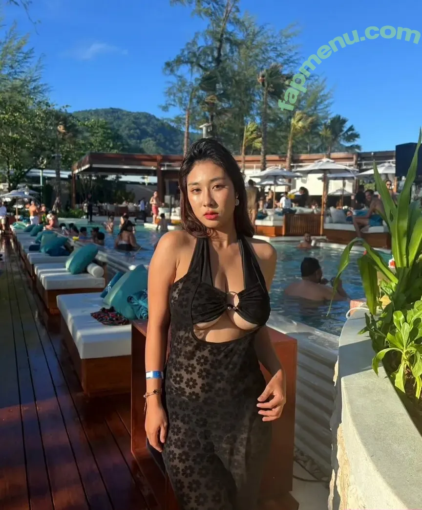 cristaluxx nude photo #0038 (cristaluxx)