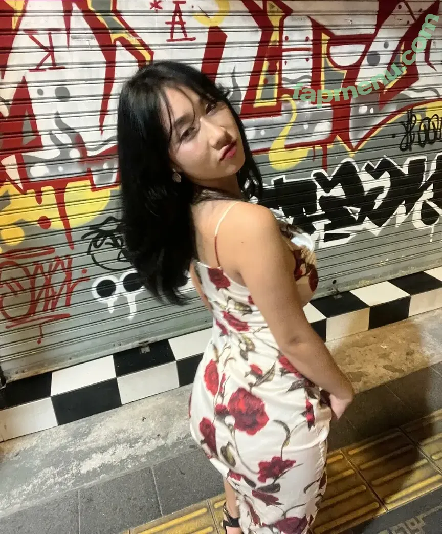 cristaluxx nude photo #0043 (cristaluxx)