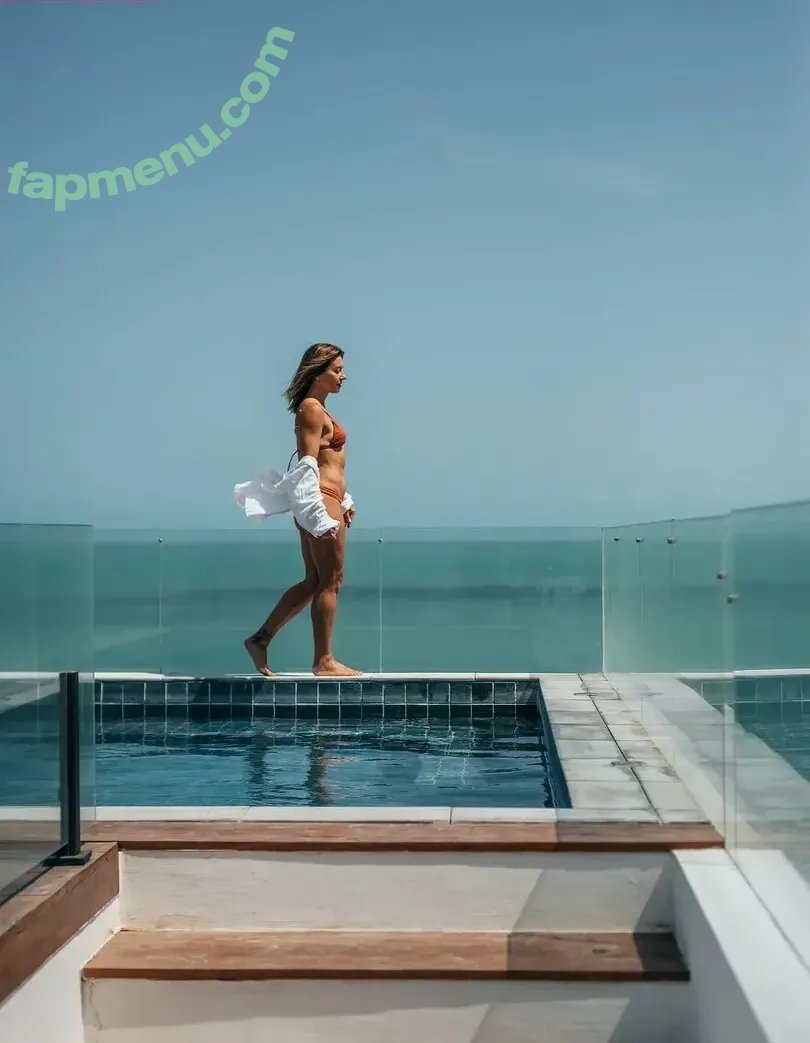 Cristiane Dias nude photo #0136 (crisdiass / crisgaleraoficial)